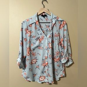 IZ Byer Button down blouse